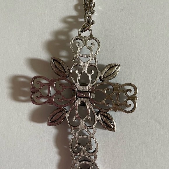 Vintage Avon Cross Pendant Necklace Colorful Accents - Picture 5 of 8